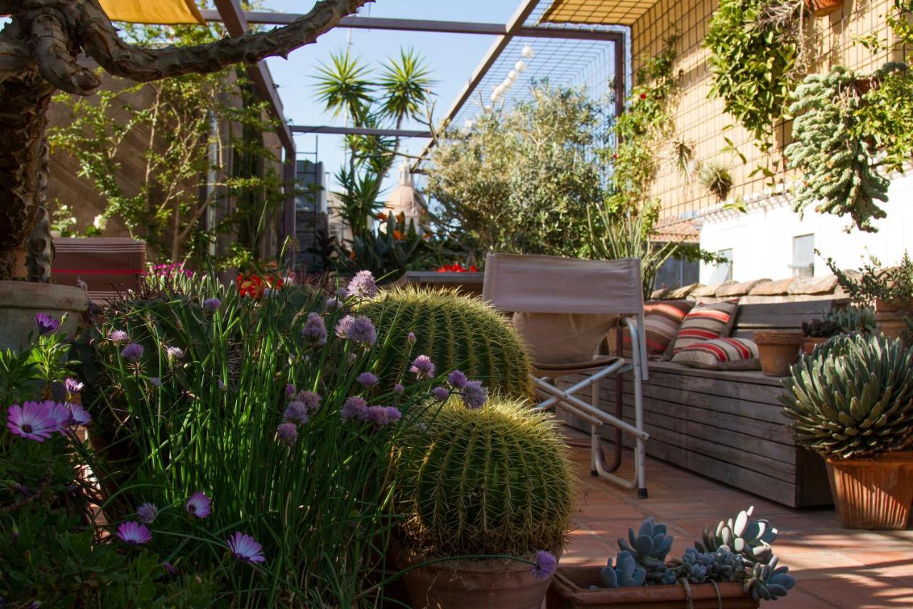 Tre Vie Apartment Con Terrazzo Giardino Pensile CTA Exterior foto